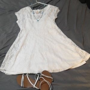 White lace dress